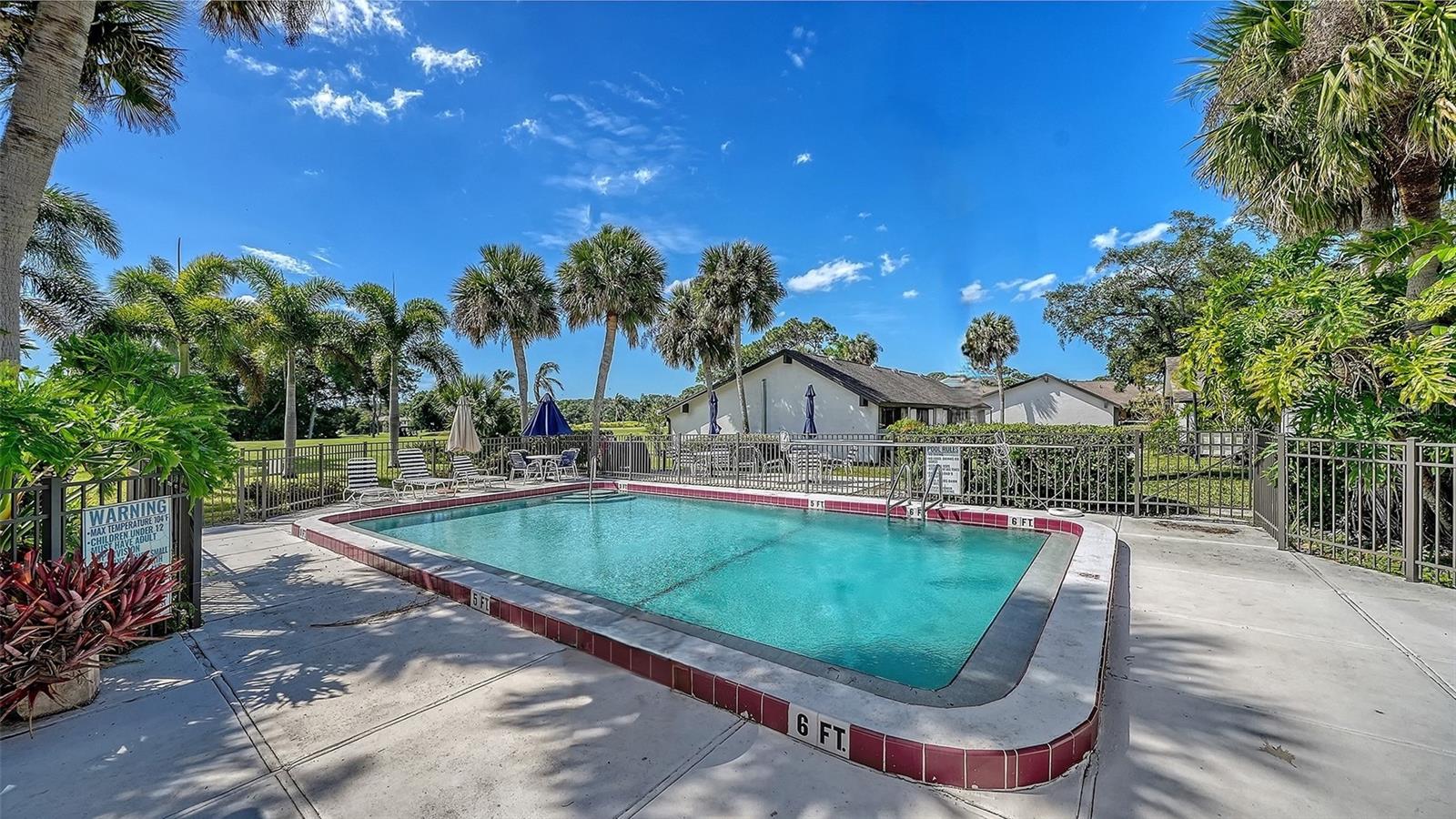 BUNKER OAKS - Residential