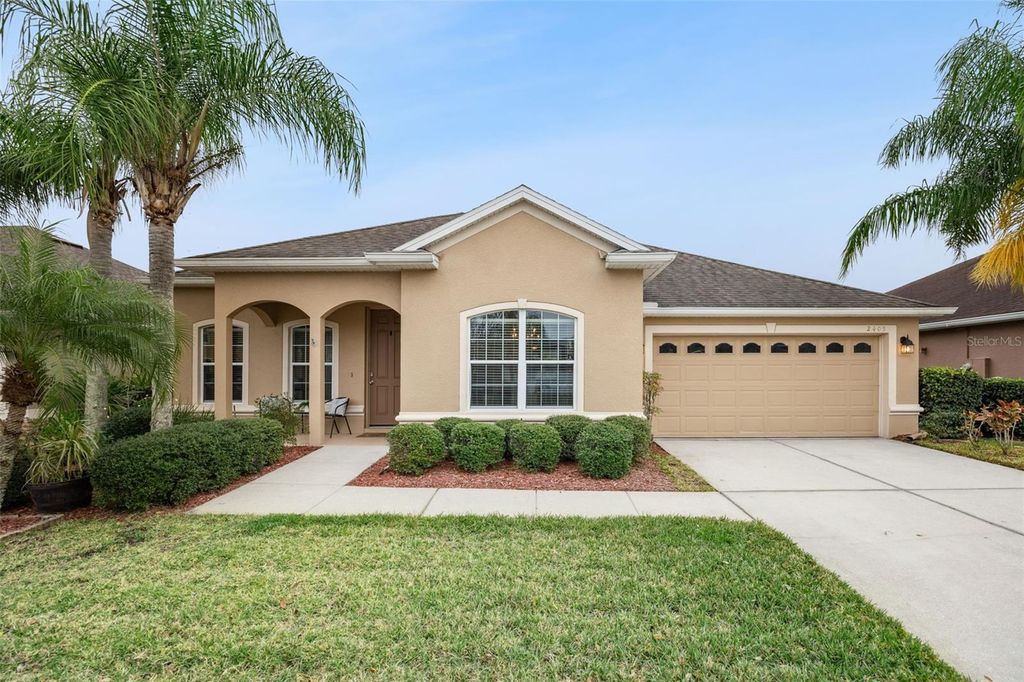 Photo of 2405 Osprey Woods Circle, Orlando, FL 32820 (MLS # O6374018)