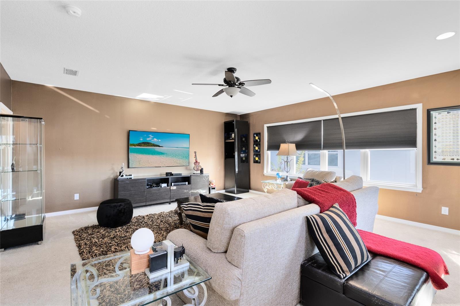 LAUREATE PARK - Residential