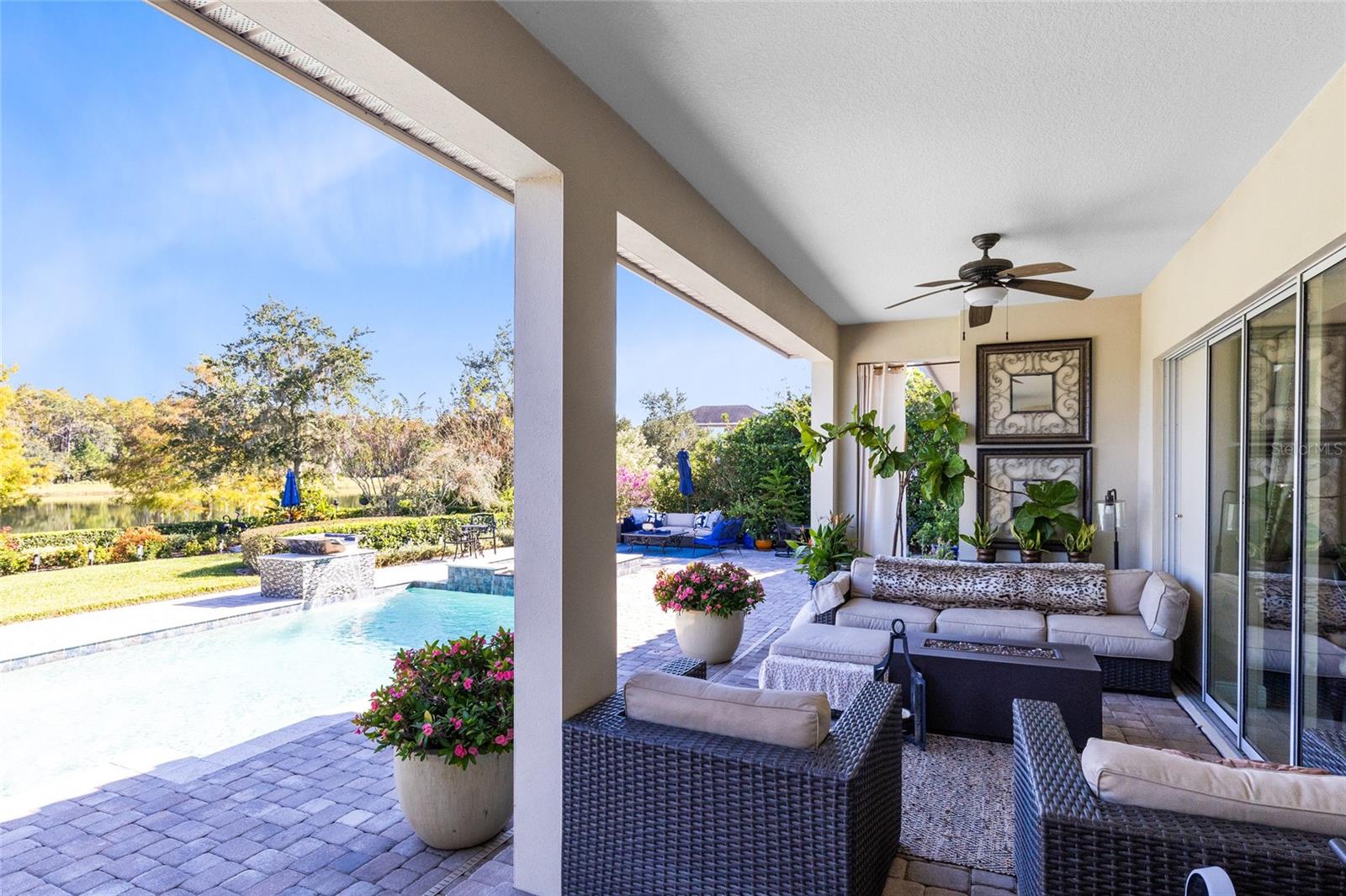 LAUREATE PARK - Residential