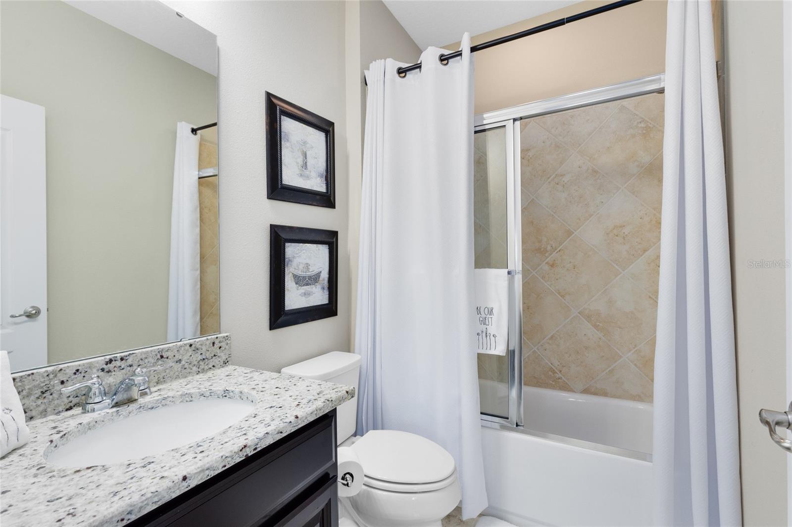 LAUREATE PARK - Residential