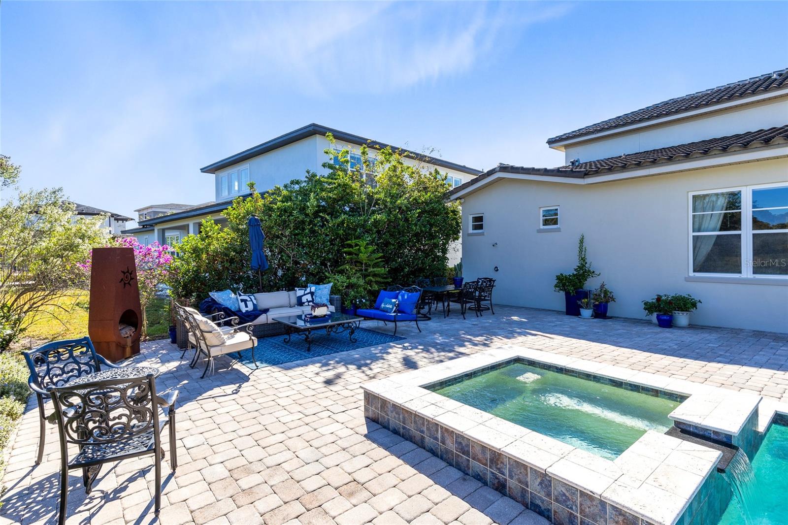 LAUREATE PARK - Residential