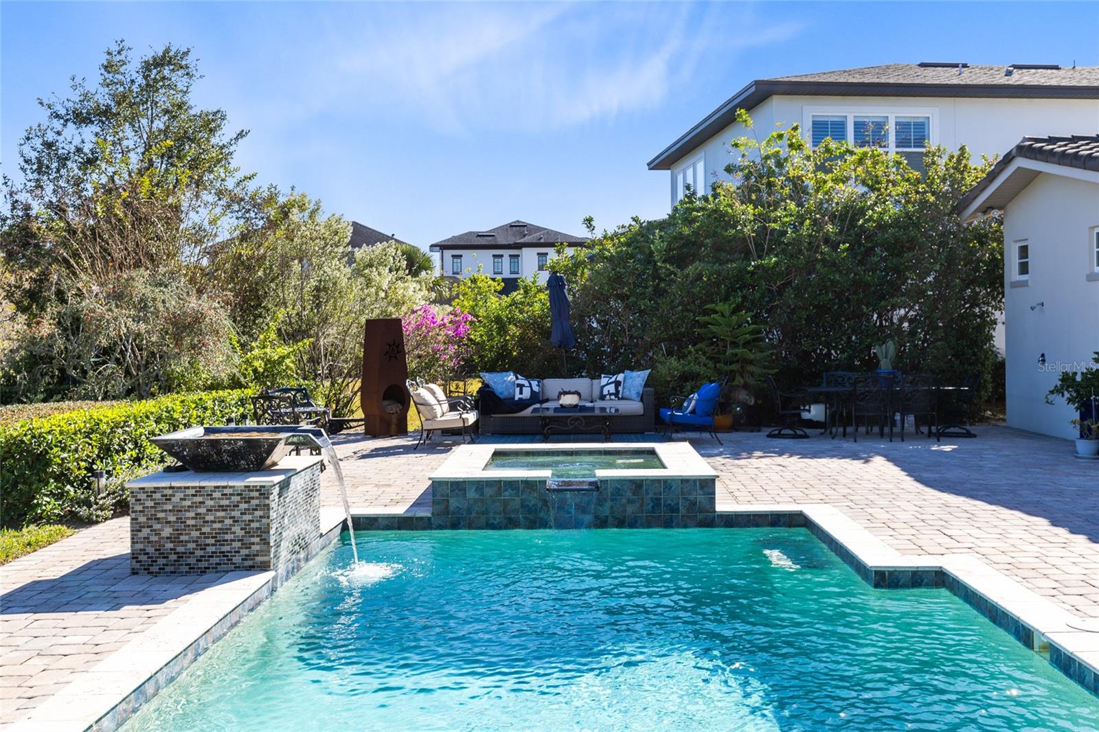 LAUREATE PARK - Residential