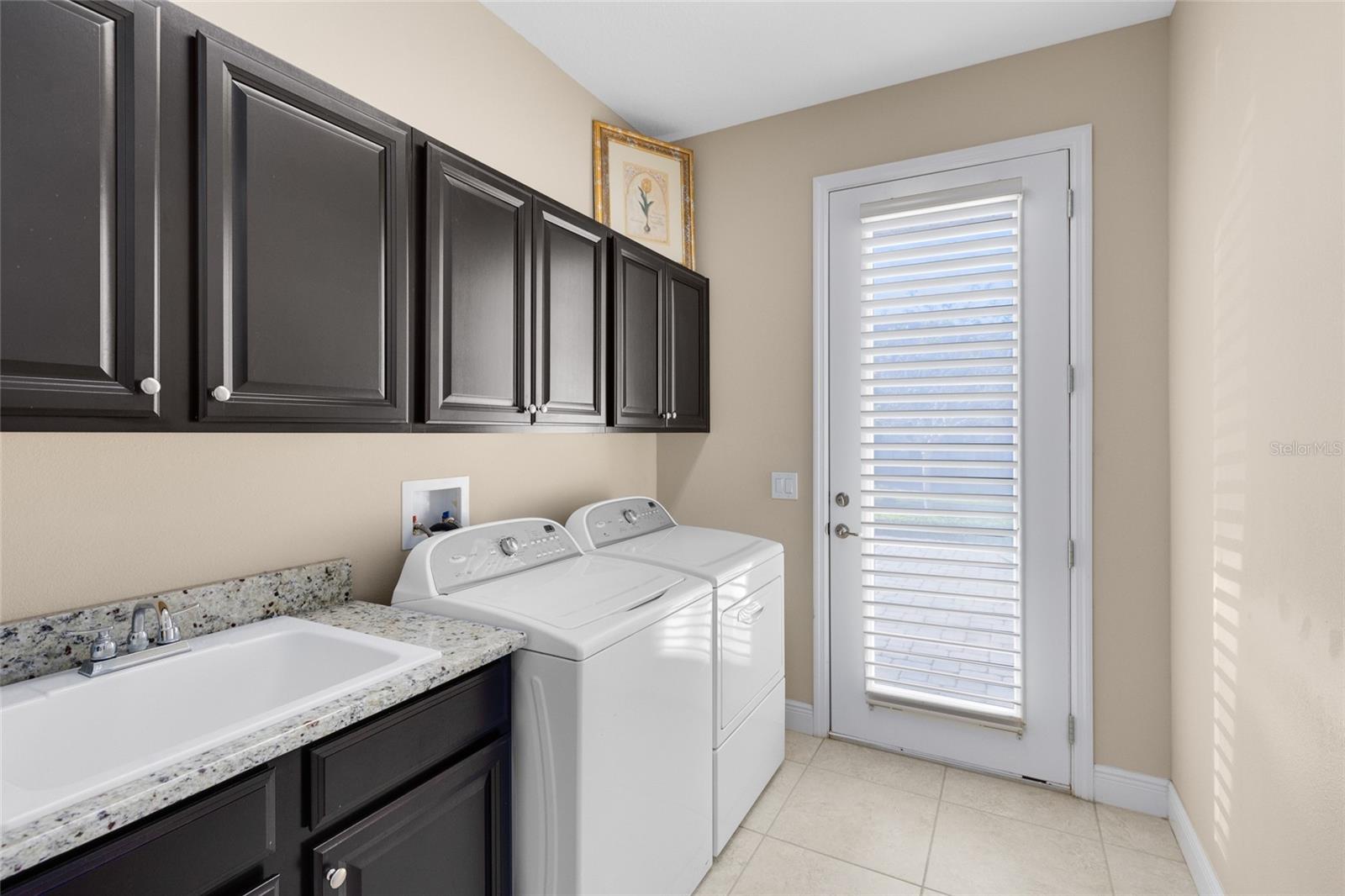 LAUREATE PARK - Residential