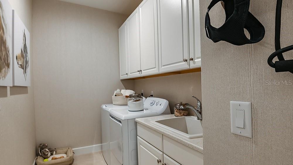 AZARIO ESPLANADE - Residential