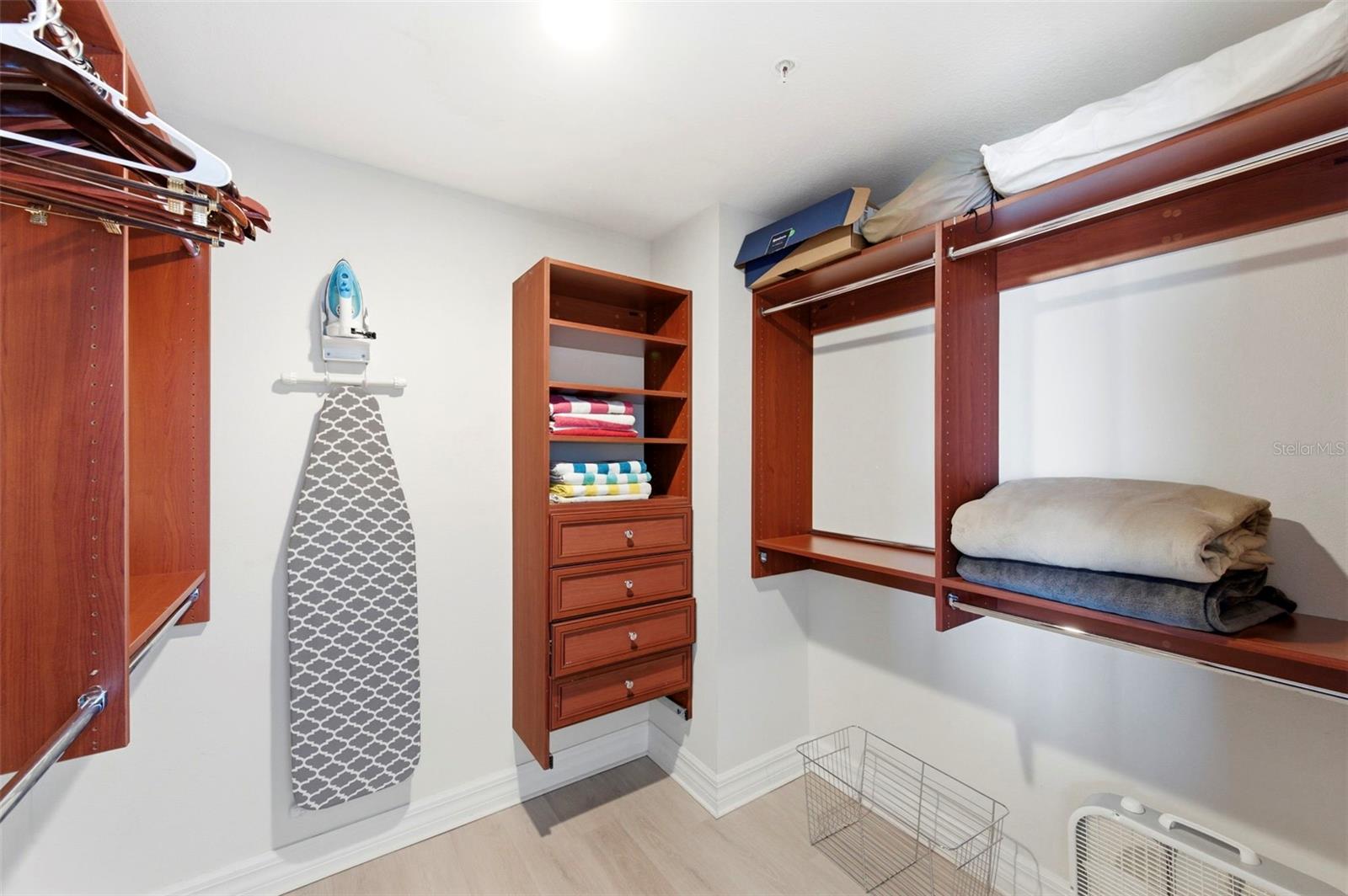 BAHIA BEACH TWNHMS PH 1A - Residential