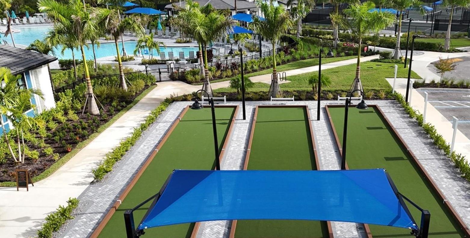 WELLEN PARK GOLF & COUNTRY CLUB - Residential