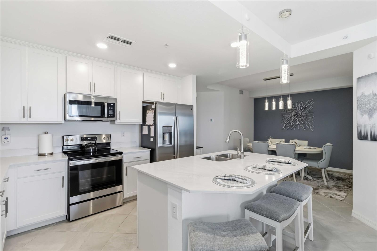 WELLEN PARK GOLF & COUNTRY CLUB - Residential