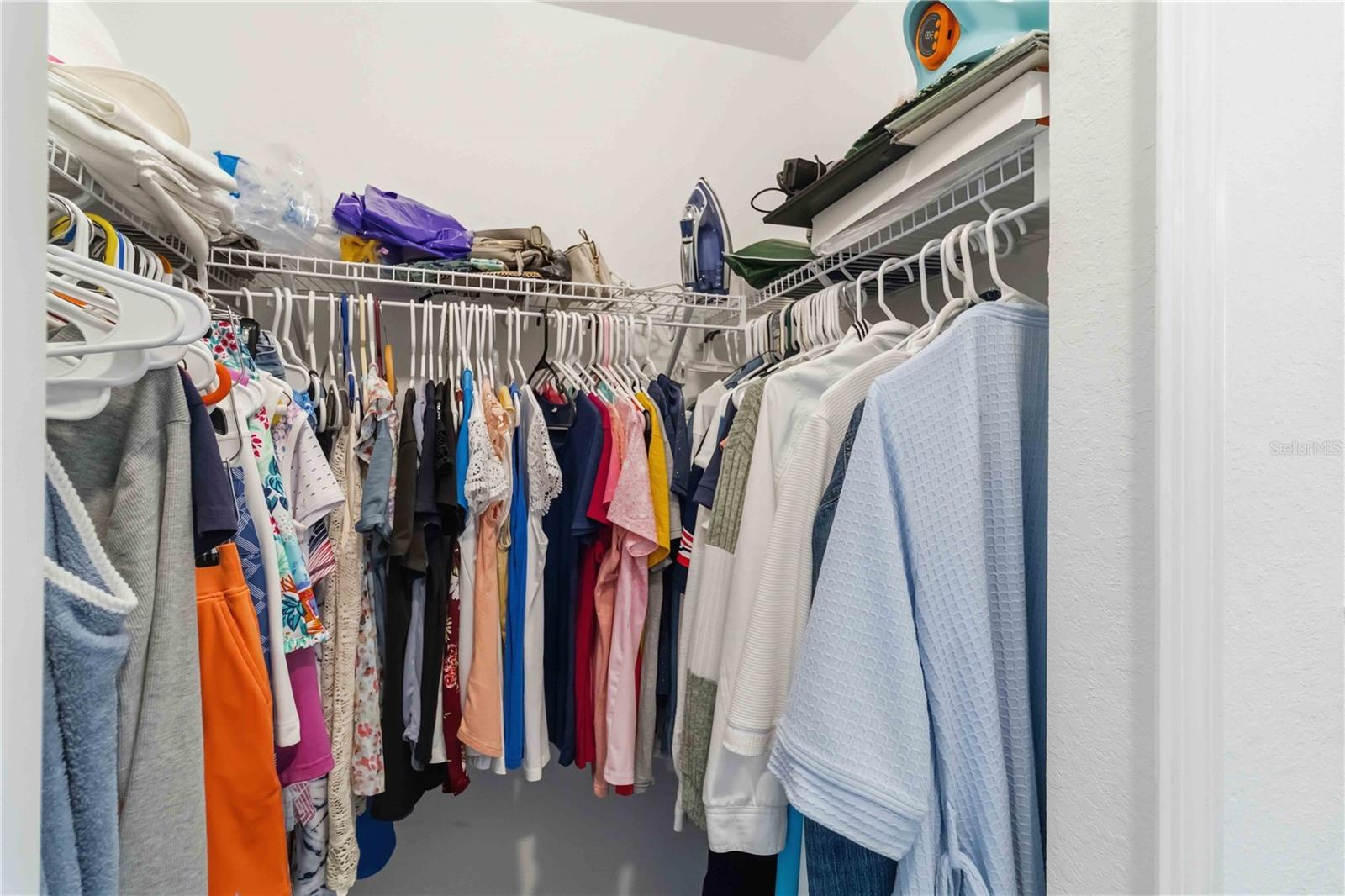 WELLEN PARK GOLF & COUNTRY CLUB - Residential