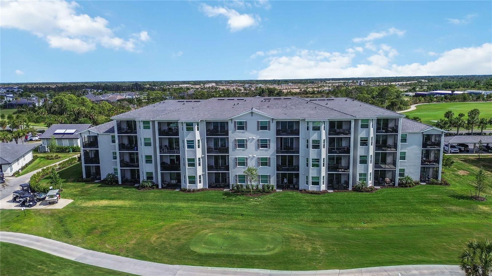 WELLEN PARK GOLF & COUNTRY CLUB - Residential