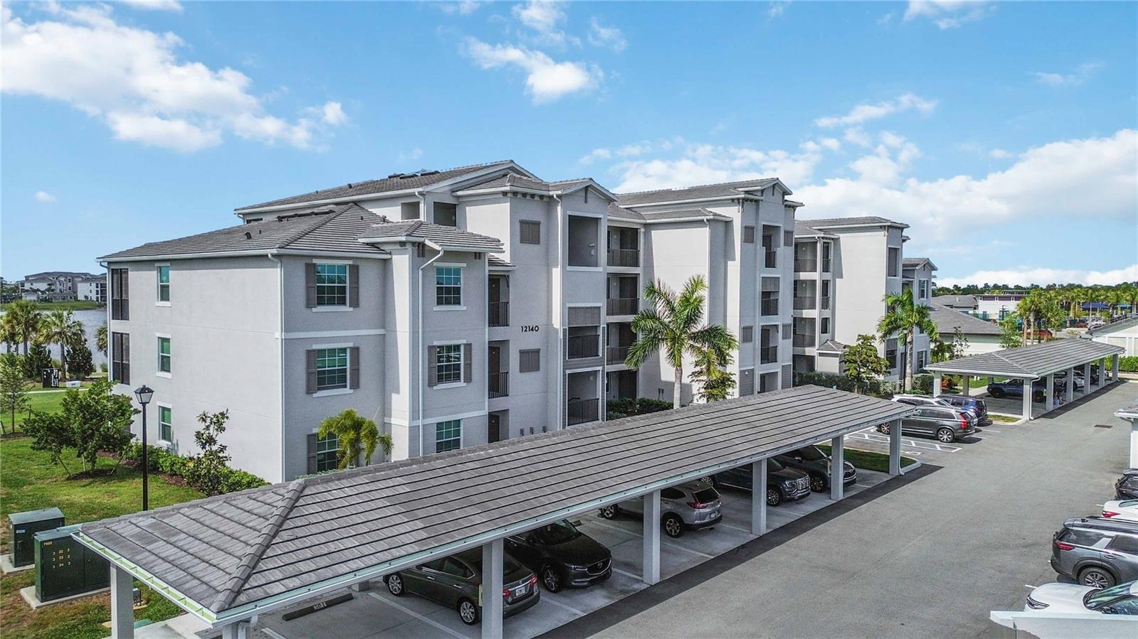 WELLEN PARK GOLF & COUNTRY CLUB - Residential