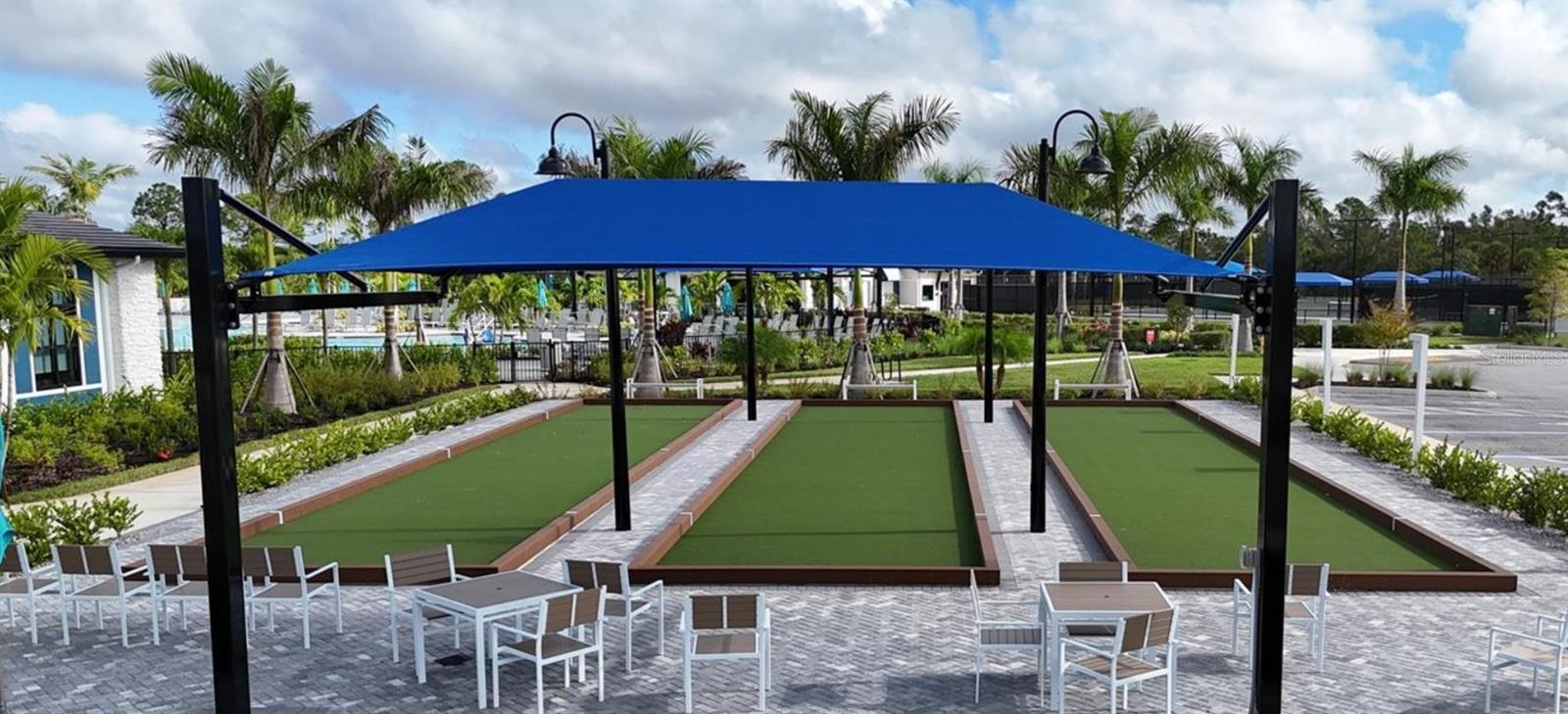 WELLEN PARK GOLF & COUNTRY CLUB - Residential