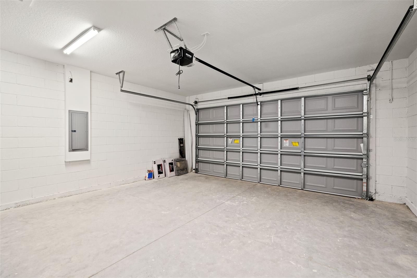 CITRUS SPGS UNIT 13 - Residential