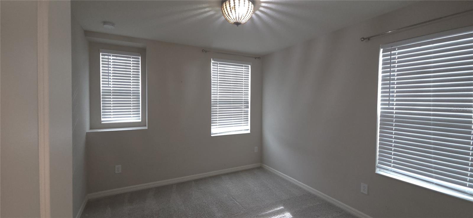 ARTISAN ESTATES - Residential