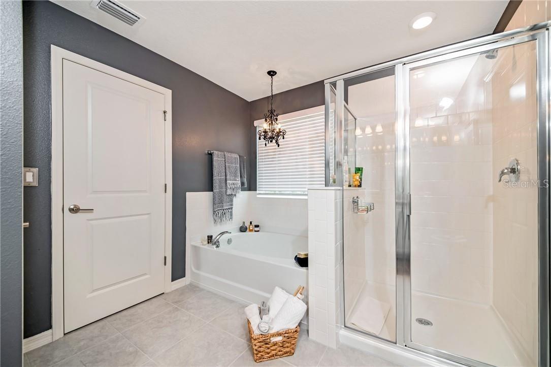 ARTISAN ESTATES - Residential