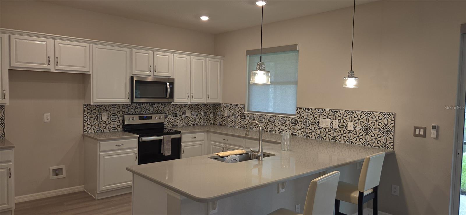 ARTISAN ESTATES - Residential
