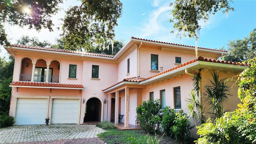 RARE luxury townhouse! 4 bedroom Mediterranean-style townhome for sale. The home has high ceilings with lots of windows to enjoy the greenery. An amazing leaded glass front door opens into a beautiful townhome with tile throughout, a great entertaining home with vaulted ceilings and a spiral staircase that leads upstairs to a loft area and 3 large bedrooms. There are 2 master suites, one on the first floor and one upstairs, a perfect set-up for extra residents. There is a balcony off the upstairs bedroom, which needs repairs or demolition. The balcony can either be demolished prior to closing, or a small repair credit can be given. The kitchen has stainless steel appliances and lots of cabinet space. You will enjoy the nice-sized patio in the backyard for entertaining. Don't miss out on this amazing home. It could be a perfect fit for a homeowner or an upscale rental property. It is in a private secluded community that backs up to acres of green space. Located in central Clearwater minutes away from beaches and Downtown Dunedin. Homeowner Association documents available upon request. 4 bedrooms, 3.5 bathrooms, 2 car garage.