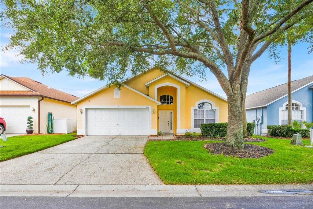 Photo of 1113 Casterton Circle, Davenport, FL 33897 (MLS # S5127176)