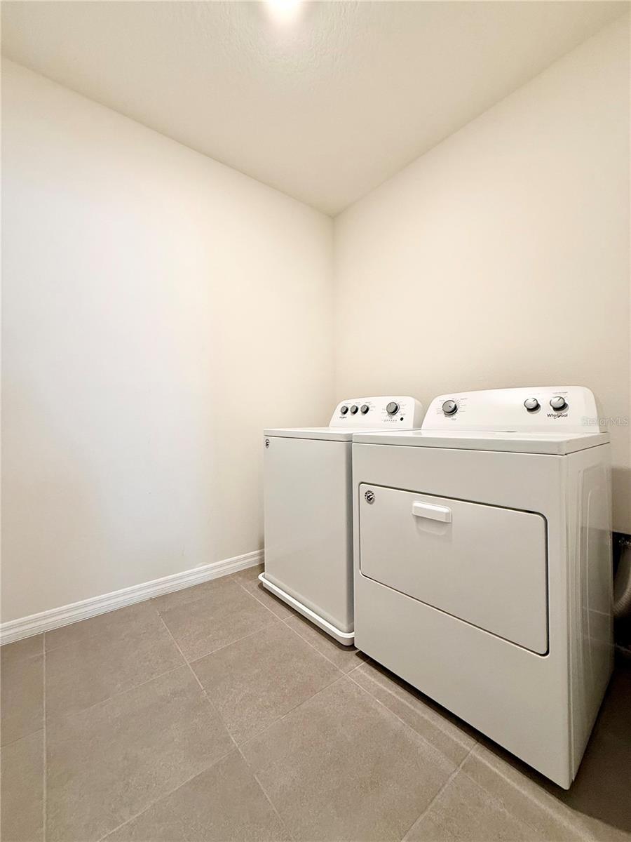 MIRADA (LAGOON COMMUNITY) - Residential Lease