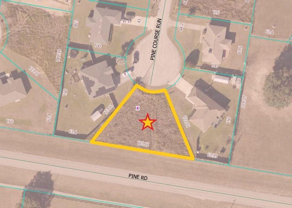 Photo of Pine Course Run, Ocala, FL 34472 (MLS # S5140551)