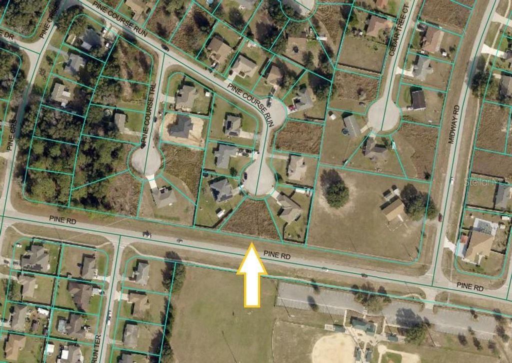 Photo of Pine Course Run, Ocala, FL 34472 (MLS # S5140551)