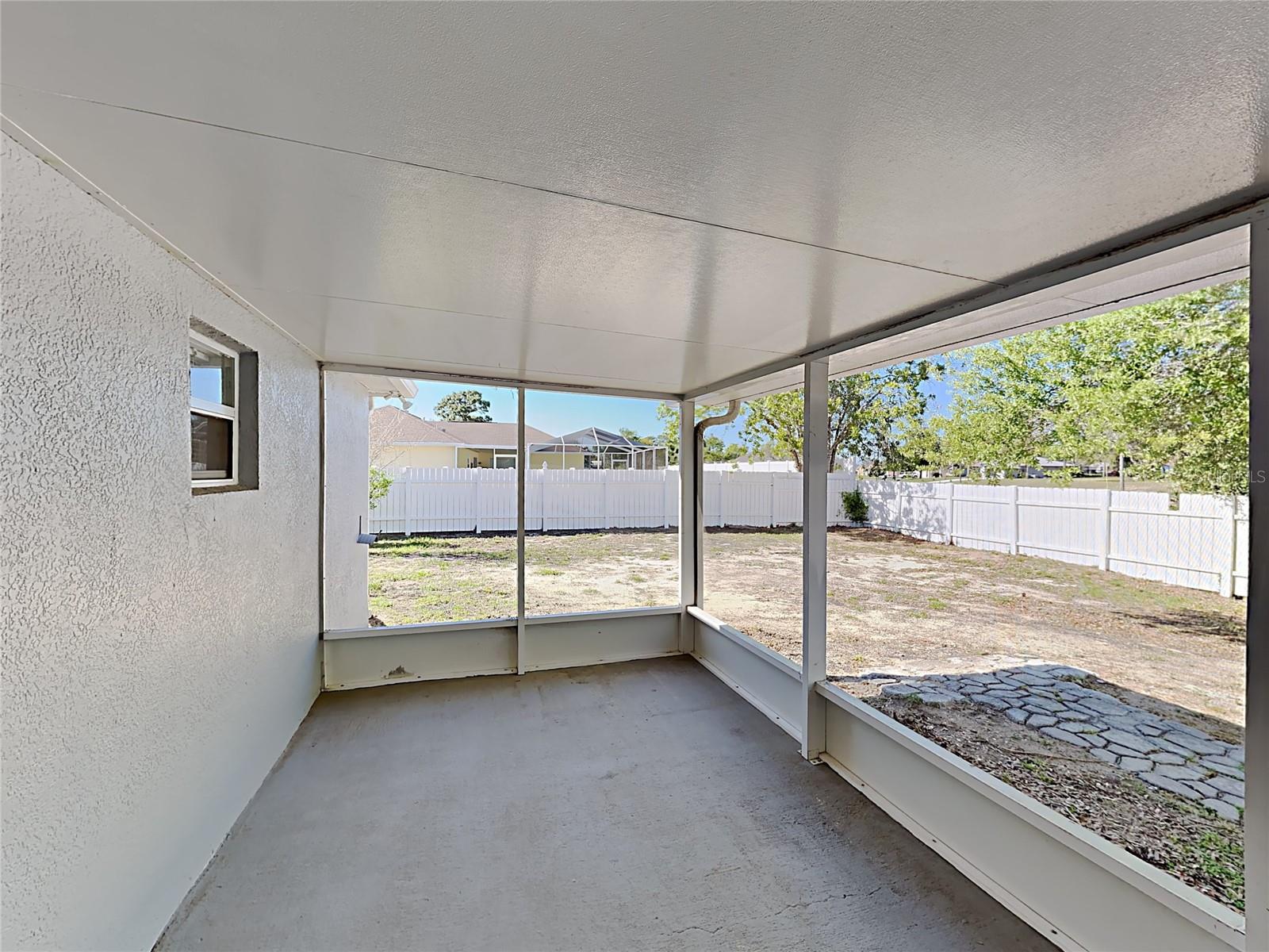 SPRING HILL - Residential Lease