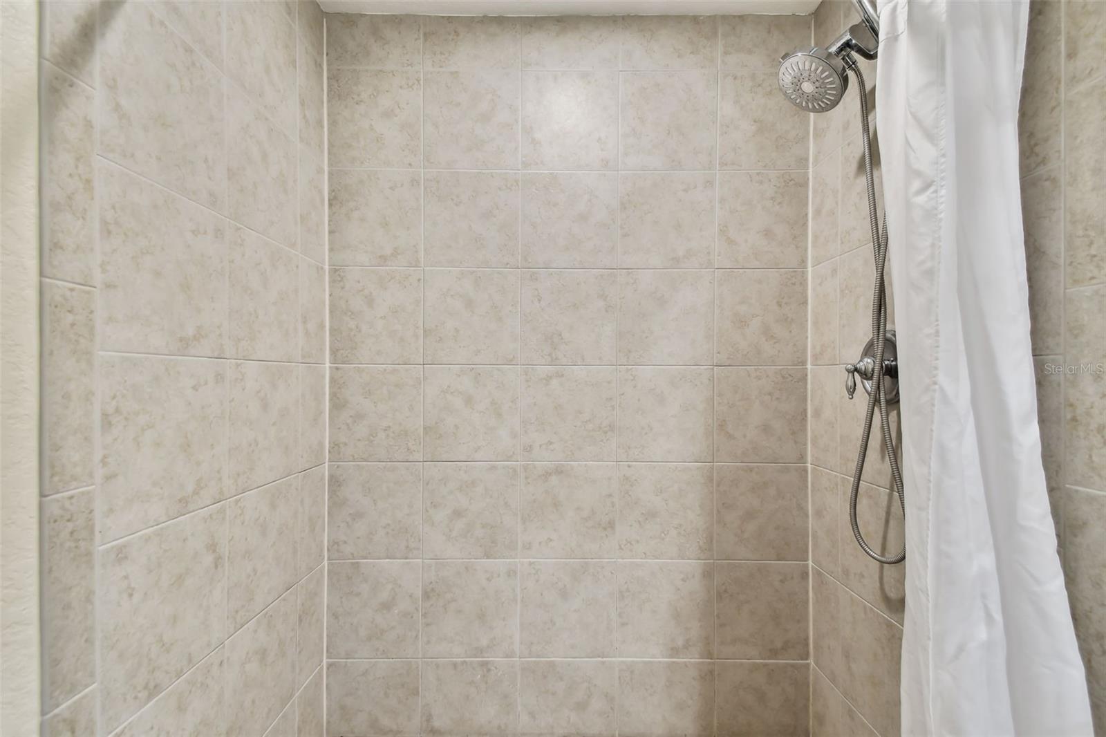 SUNSET VISTAS CONDO HOTEL ON THE GULF - Residential