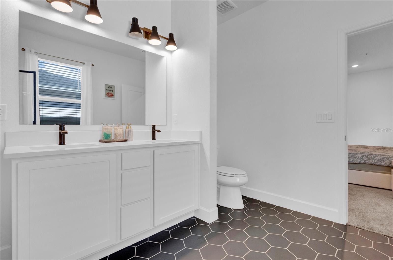 DEER RUN ESTATES - Residential Lease