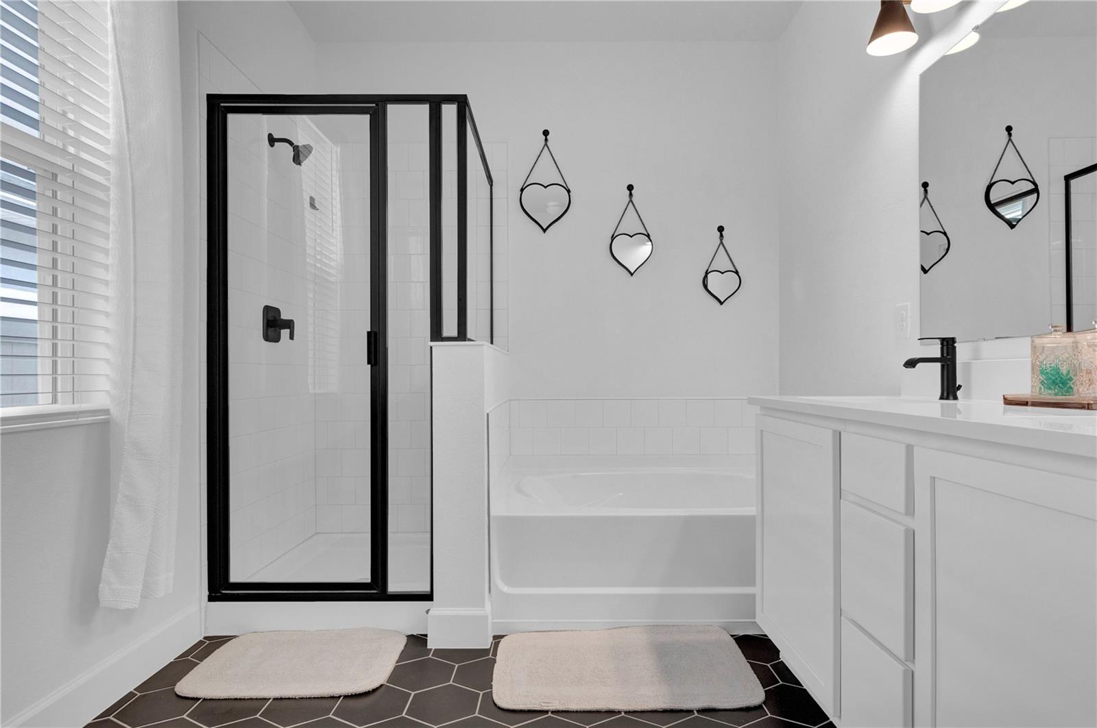 DEER RUN ESTATES - Residential Lease