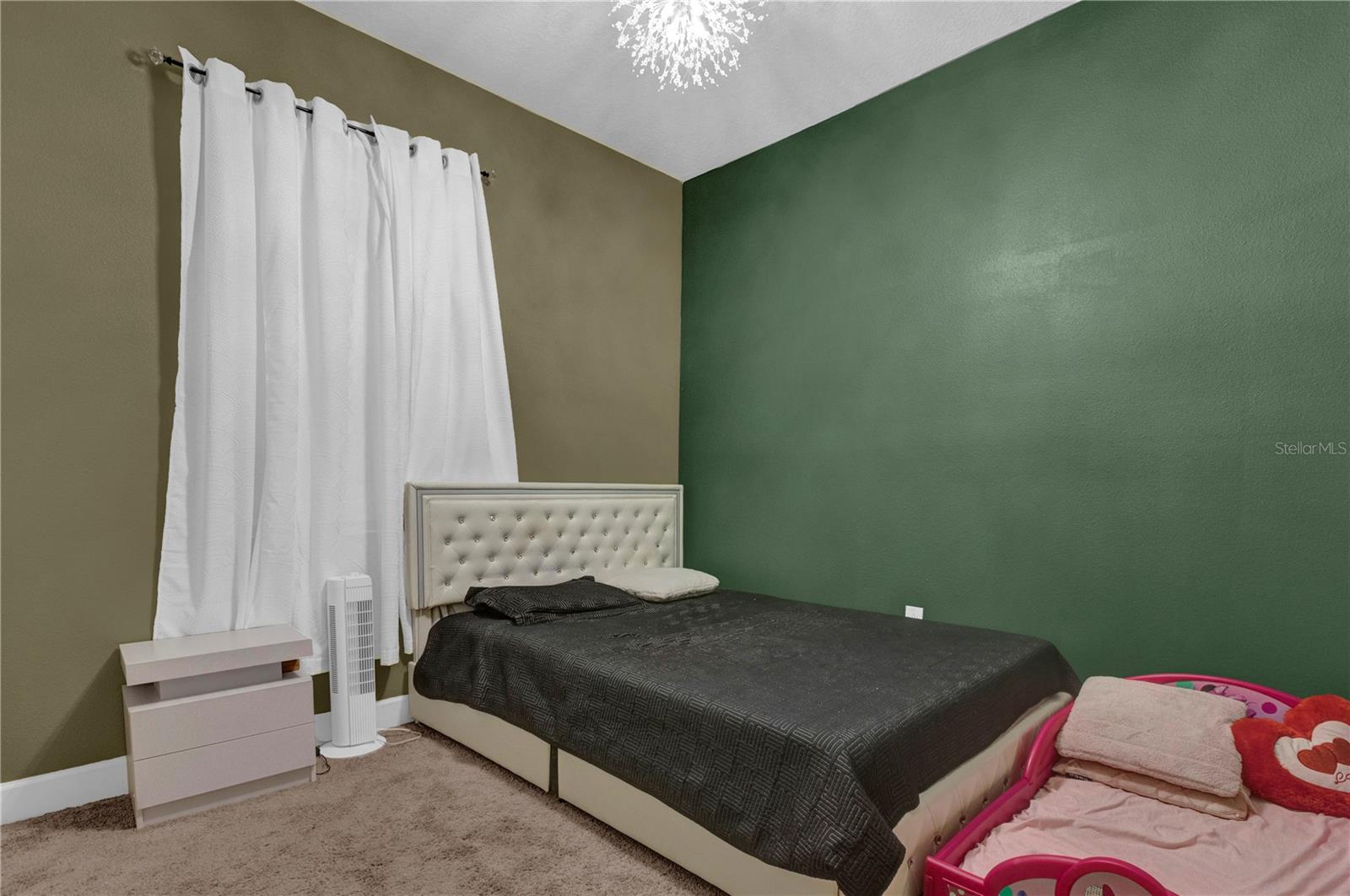 DEER RUN ESTATES - Residential Lease