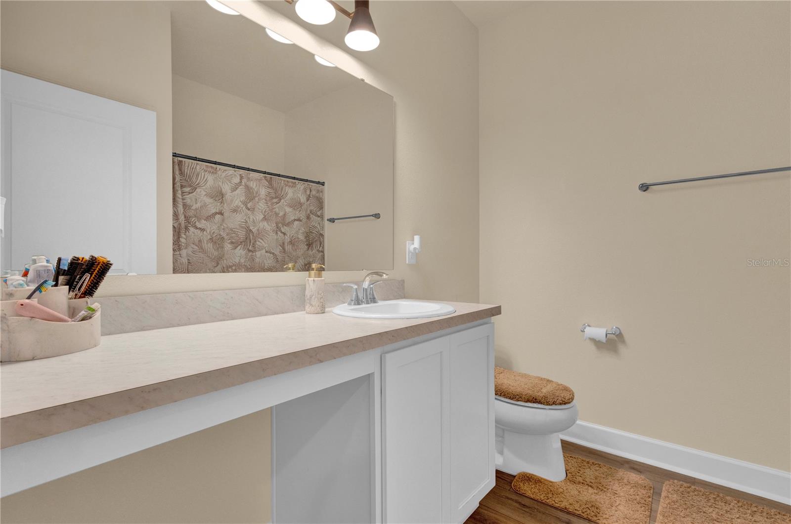 DEER RUN ESTATES - Residential Lease