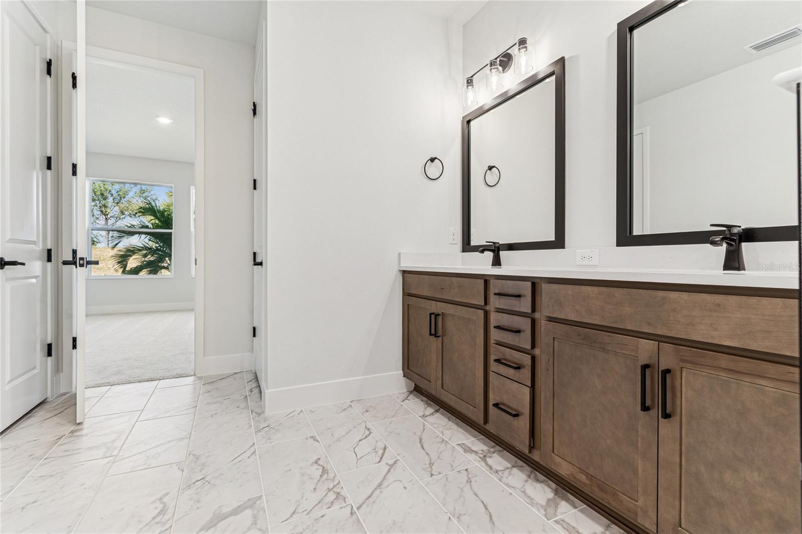 NORTH RIVER RANCH - Residential