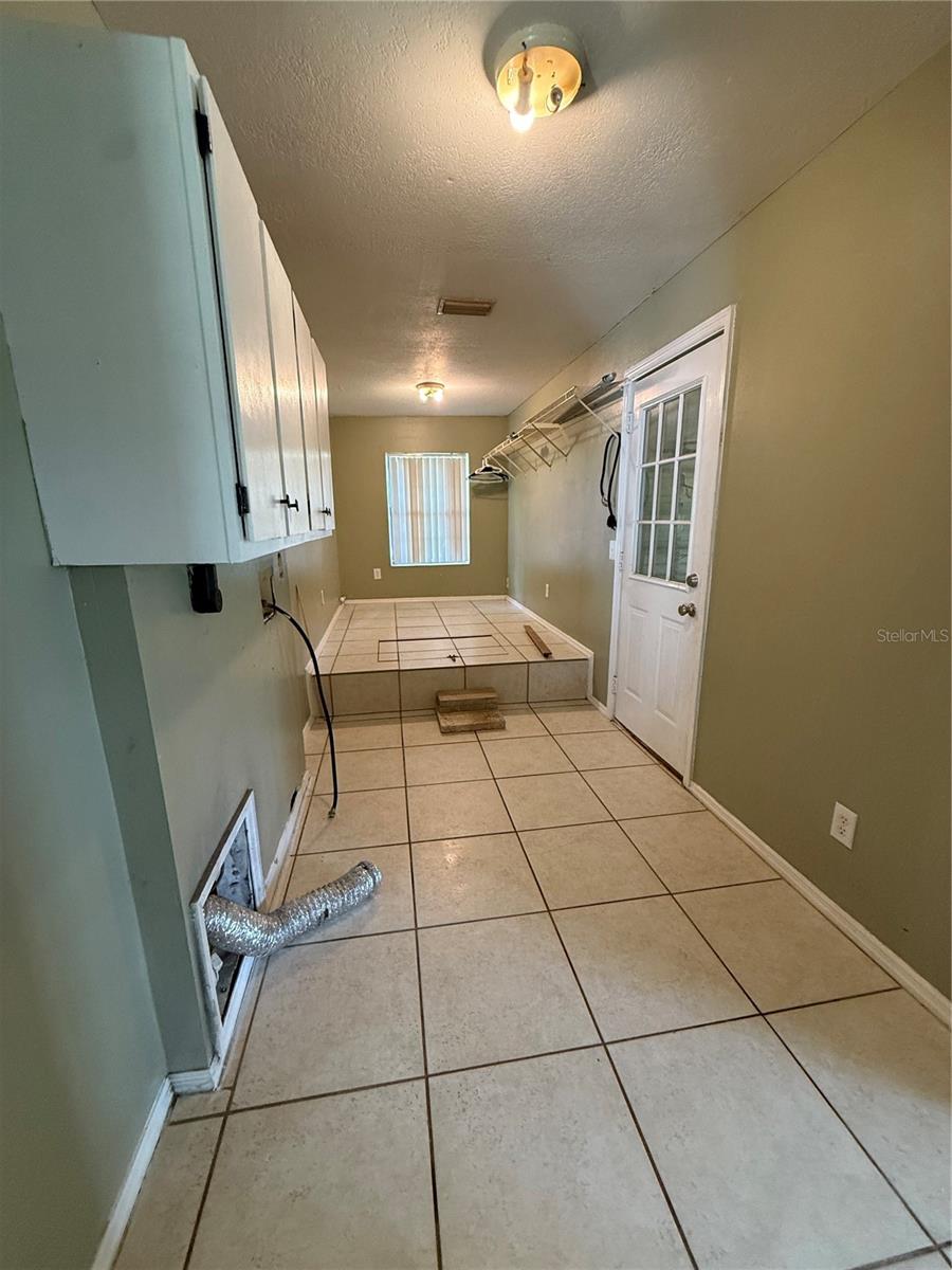 EAST UMATILLA - Residential