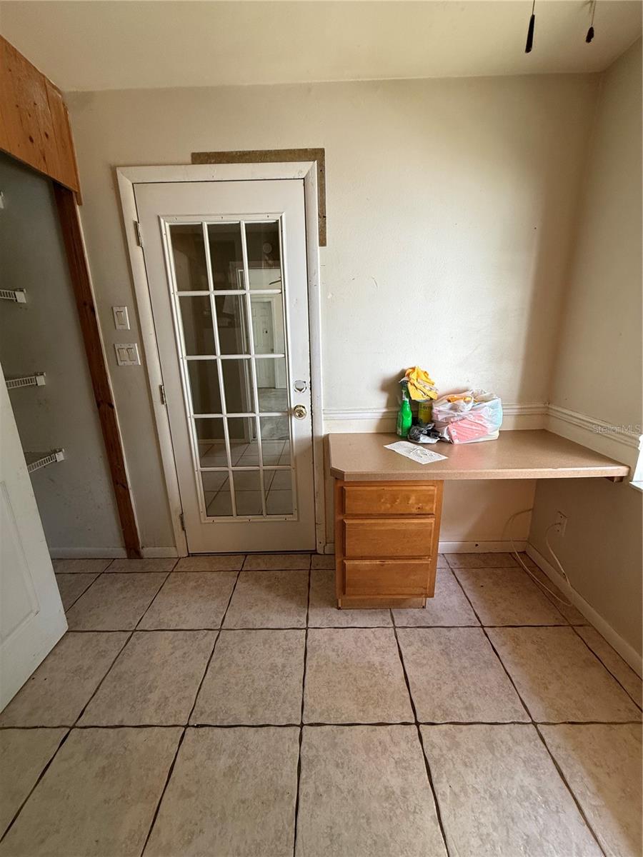 EAST UMATILLA - Residential