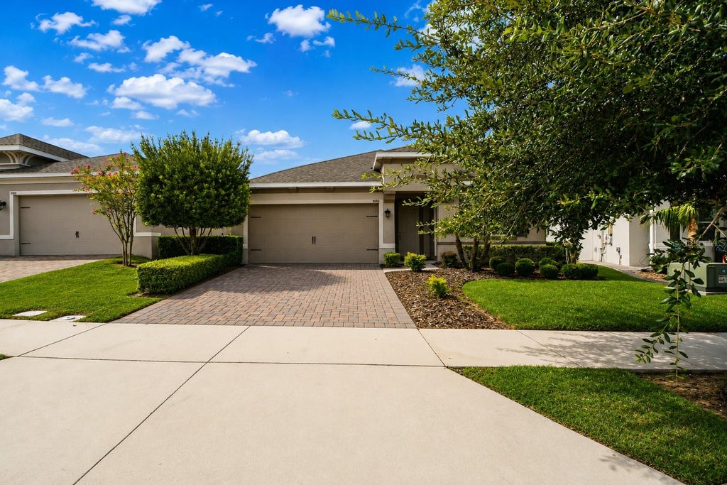 Photo of 9184 Olmo Court, Davenport, FL 33897 (MLS # S5156530)
