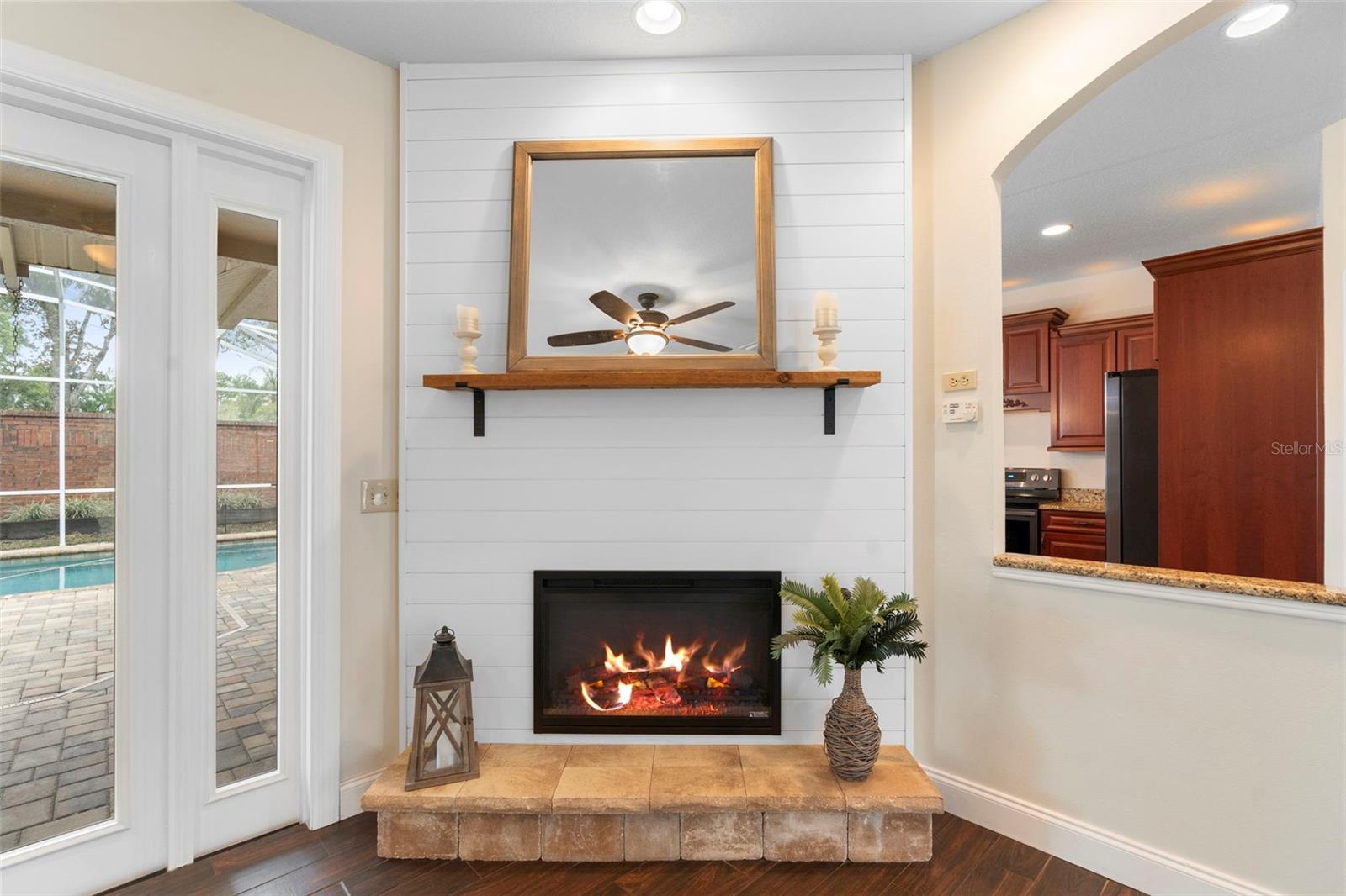 HUNTERS STAND AT CARILLON - Residential