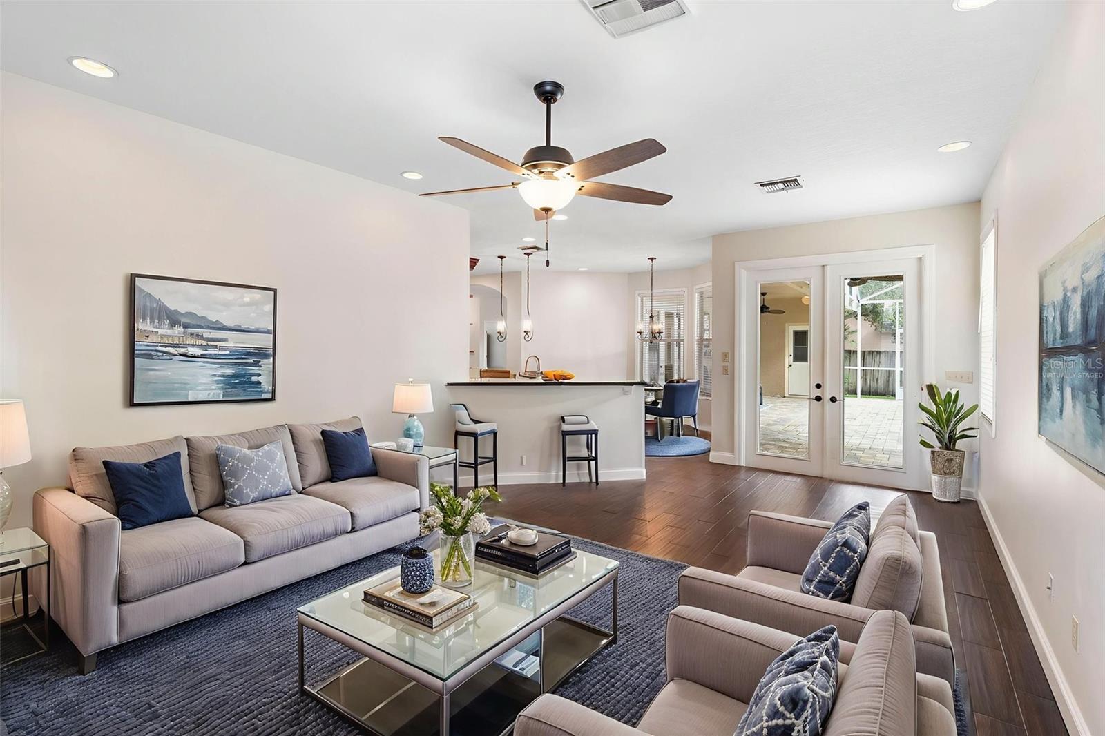 HUNTERS STAND AT CARILLON - Residential