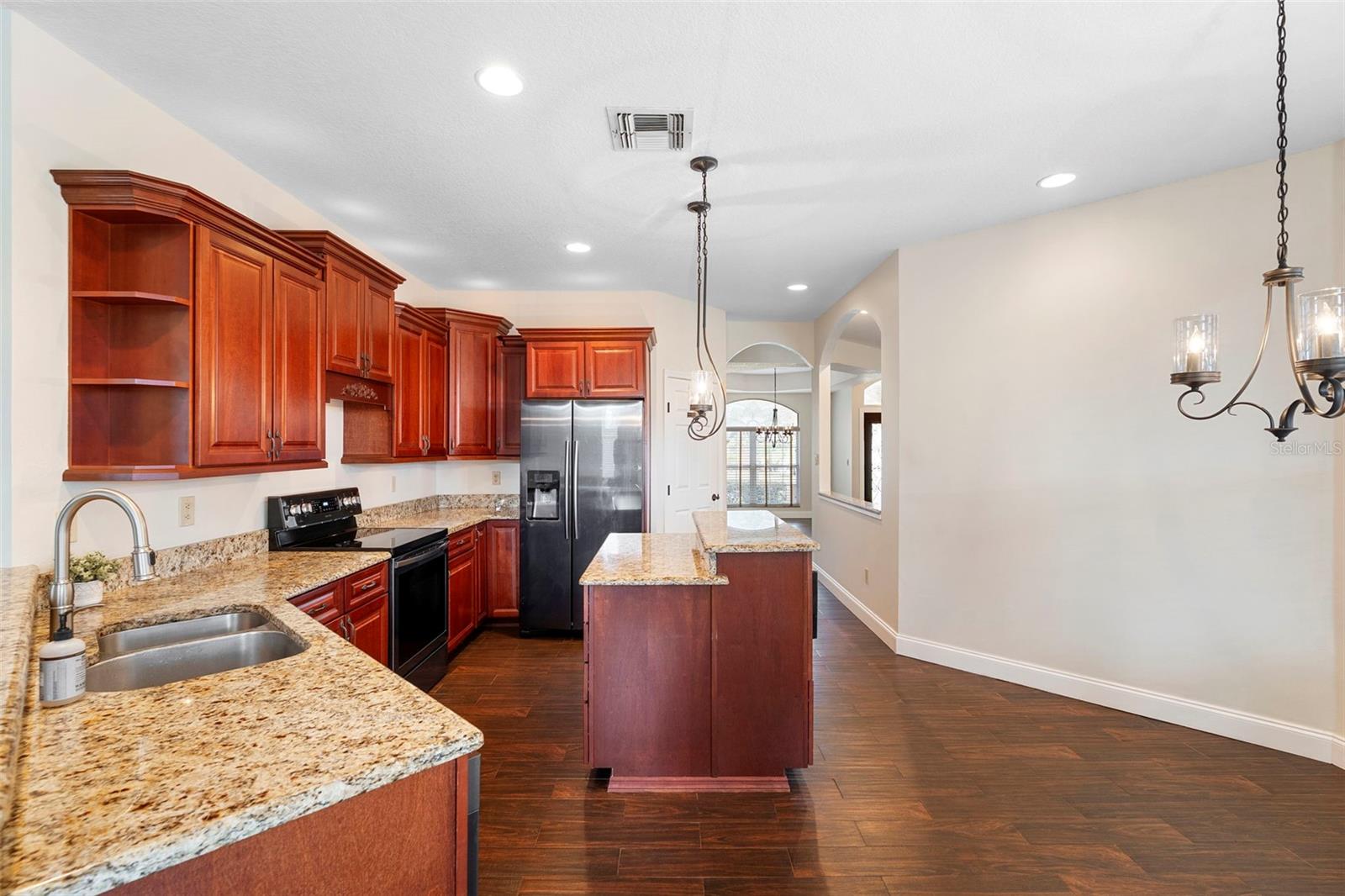 HUNTERS STAND AT CARILLON - Residential