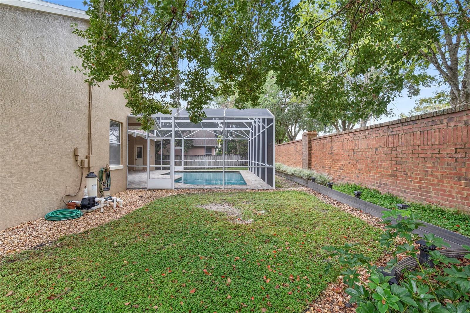 HUNTERS STAND AT CARILLON - Residential