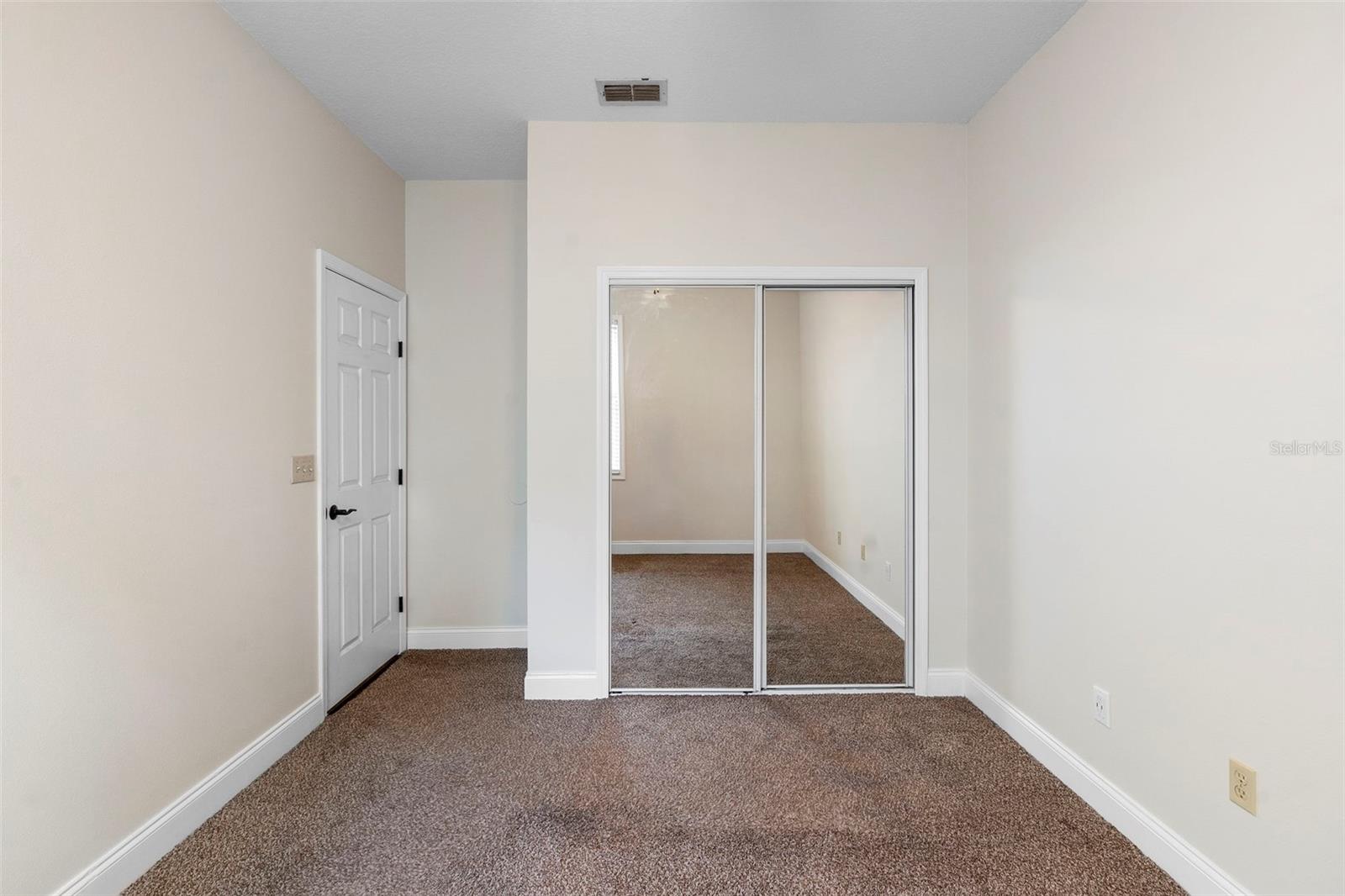 HUNTERS STAND AT CARILLON - Residential
