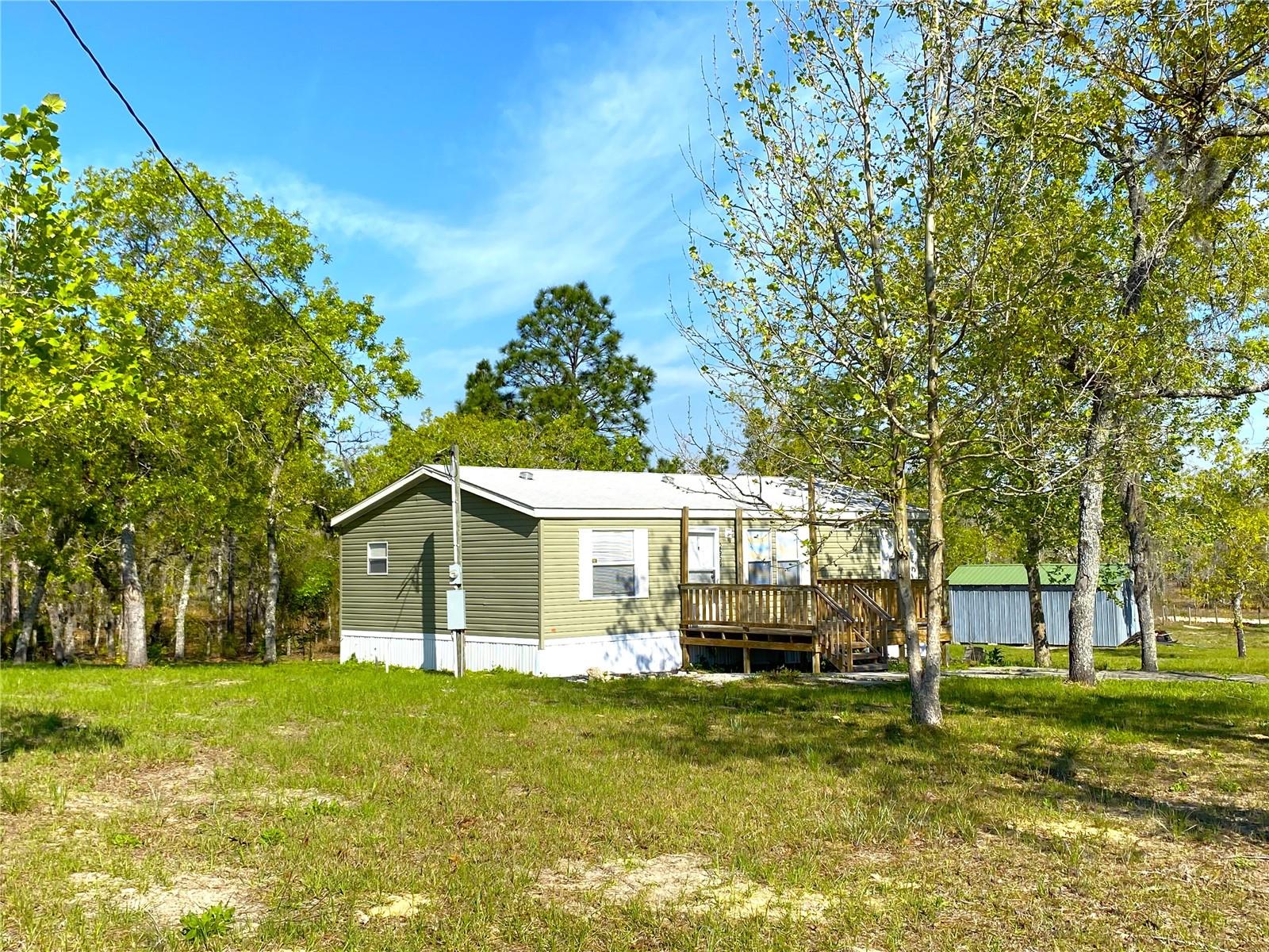 View MORRISTON, FL 32668 mobile home