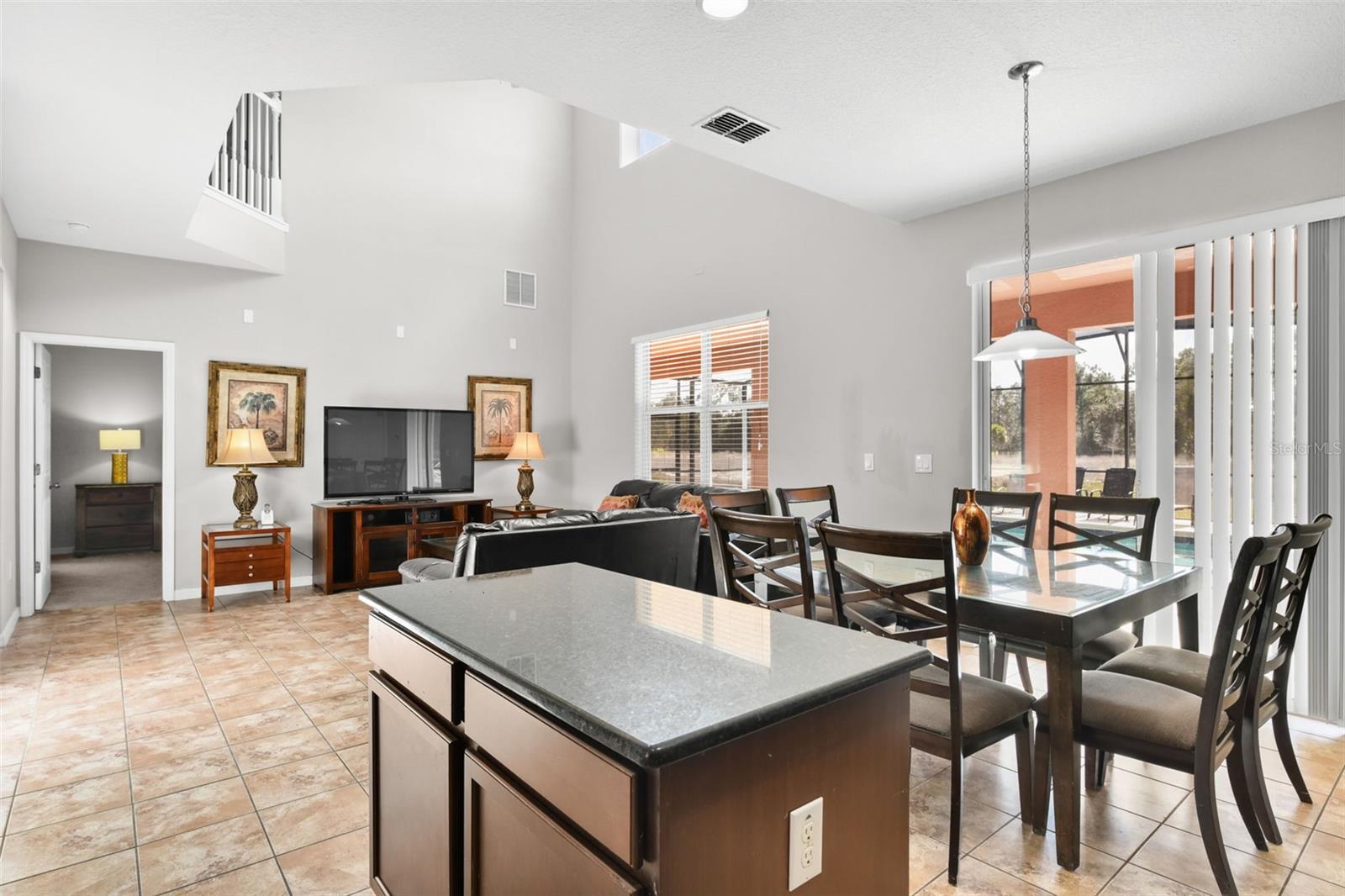 WATERSONG PH 01 - Residential