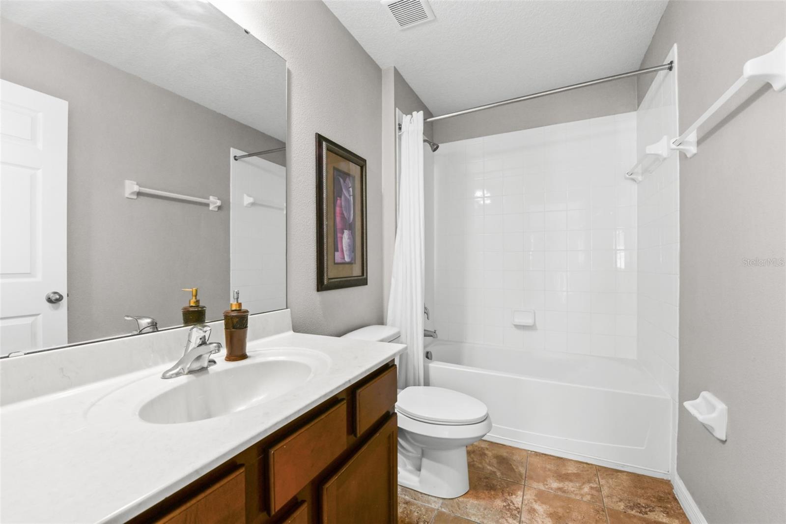 WATERSONG PH 01 - Residential