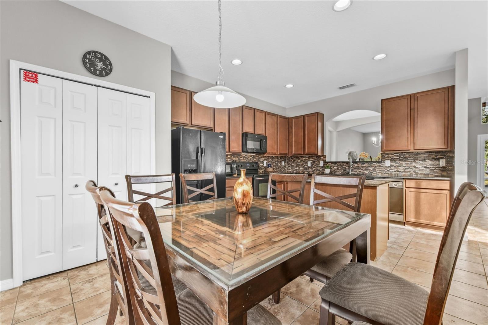 WATERSONG PH 01 - Residential