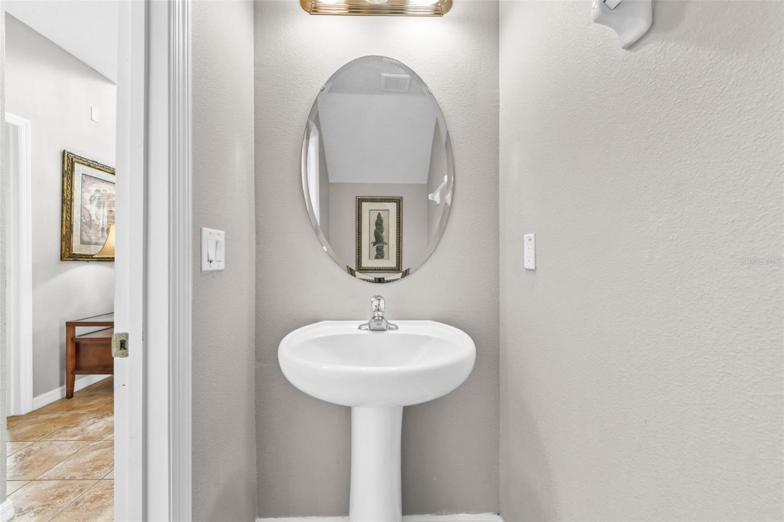 WATERSONG PH 01 - Residential