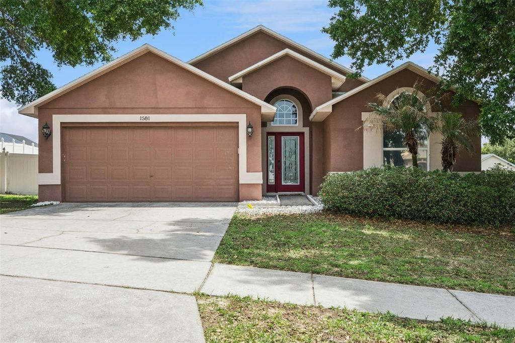 Photo of 1581 Silhouette Drive, Clermont, FL 34711 (MLS # O6400324)