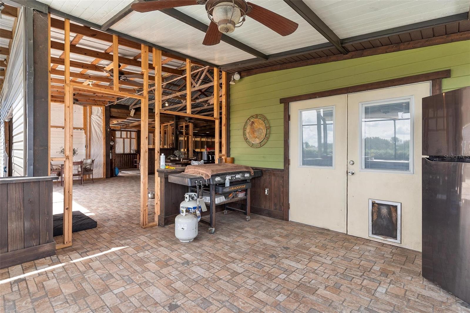 ACREAGE - Residential