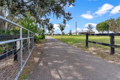 Tiny photo for 7086 Number Two Road, Howey In The Hills, FL 34737 (MLS # G5102448)