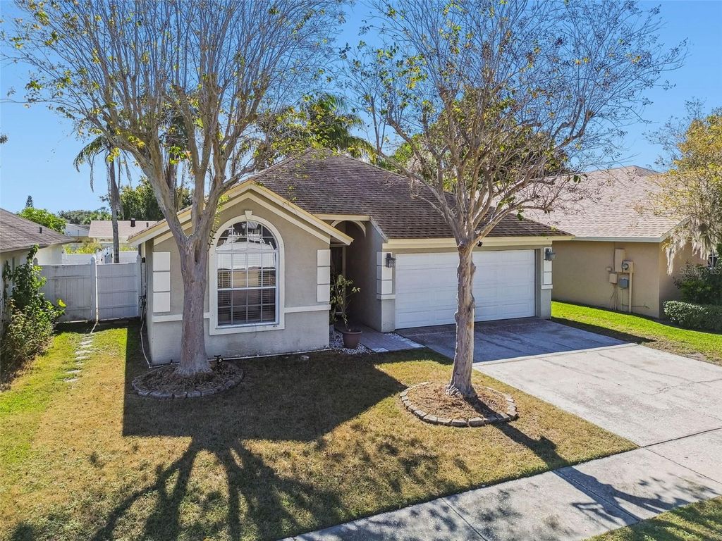 Photo of 6906 Mirror Lake Avenue, Tampa, FL 33634 (MLS # TB8448290)