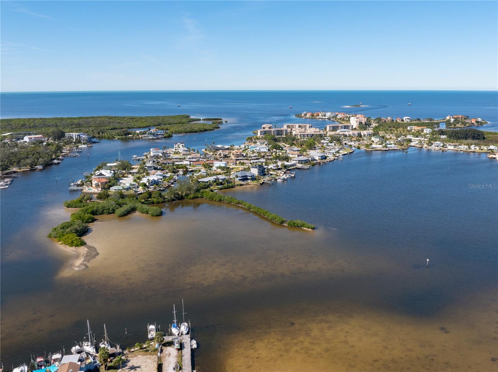 HARBOR ISLE - Residential